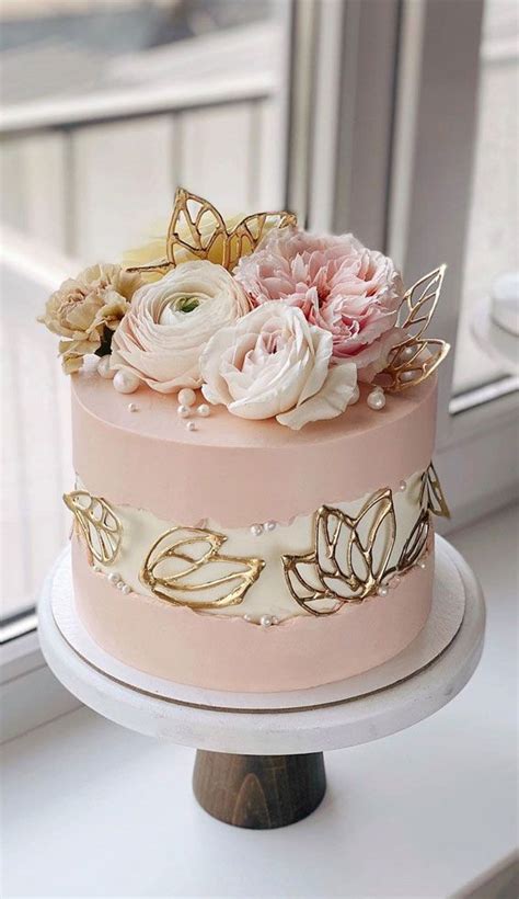 beautiful happy birthday cake|elegant birthday cake for women.